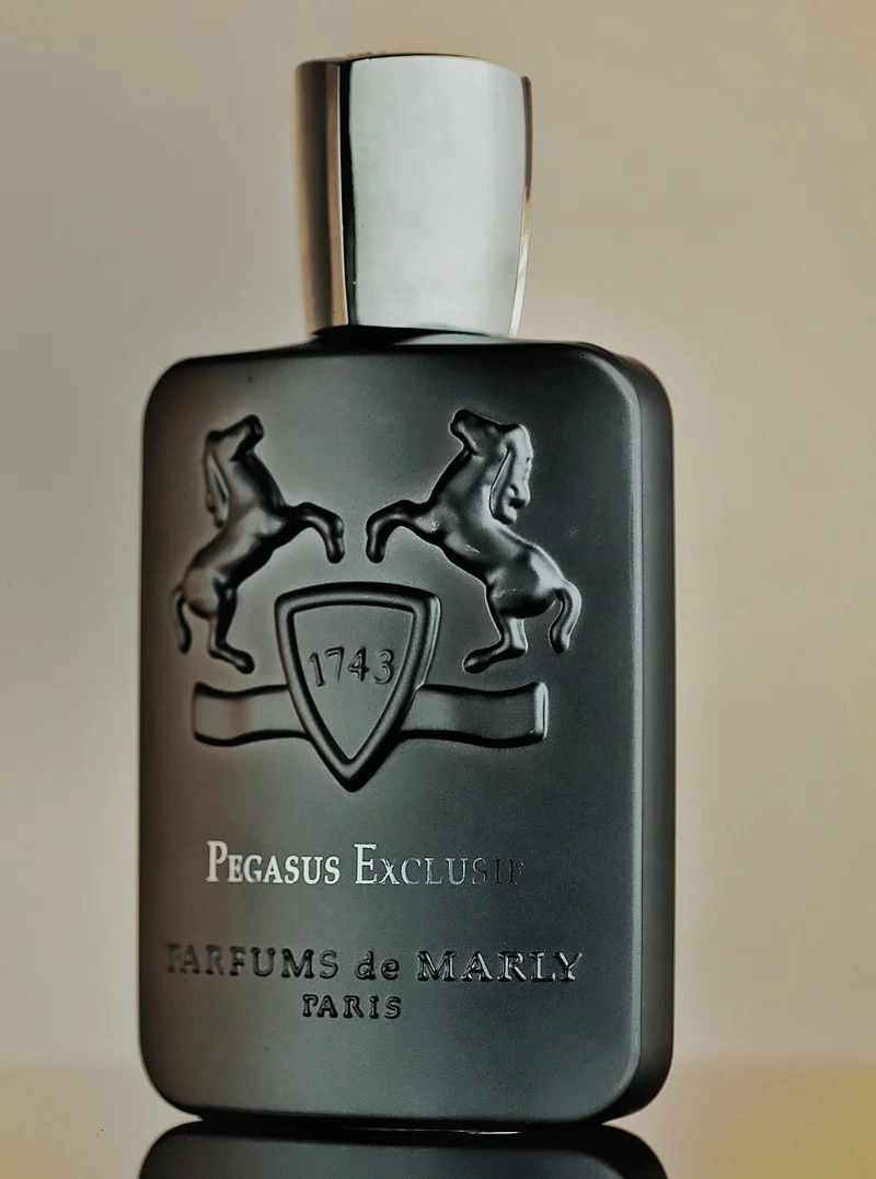 Pegasus Exclusif